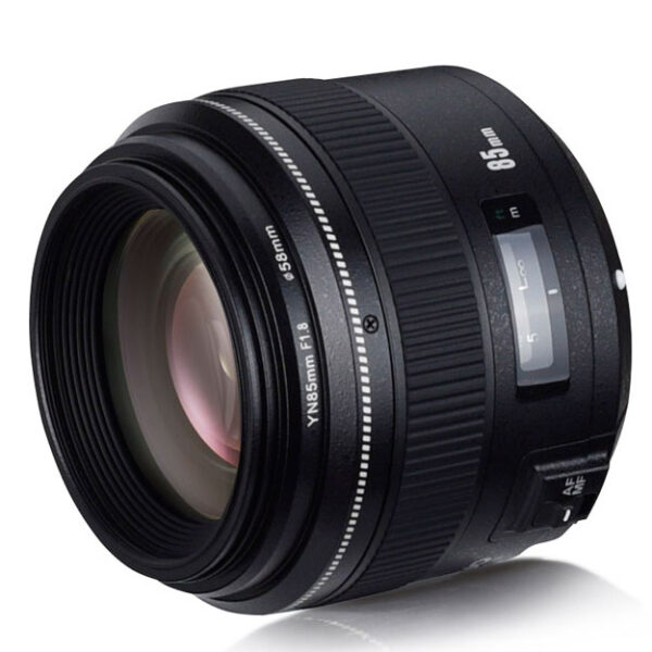 Alternative view of Yongnuo YN 85mm f/1.8 για Nikon F
